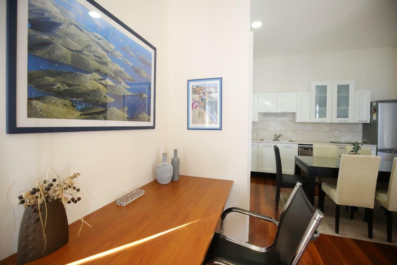 Seafront Beach Apartment - Directly At The Beach Zadar Luaran gambar